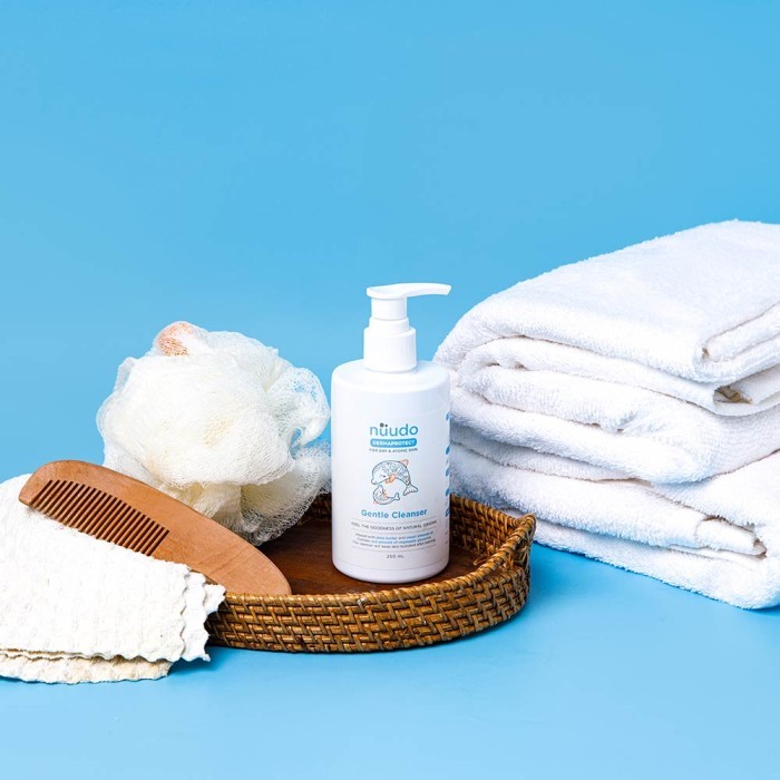 Nuudo Dermaprotect Gentle Cleanser / Sensitive Skin Liquid Soap / Sabun Mandi Kulit Sensitif Travel Size Home Size Refill