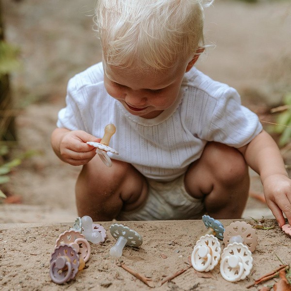 FRIGG Fairytale Natural Rubber Pacifier 0-6M / Empeng Bayi