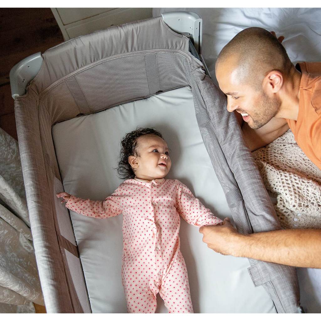 Joie Kubbie Sleep Bedside Crib & Travel Cot Baby Box / Tempat Tidur Bayi