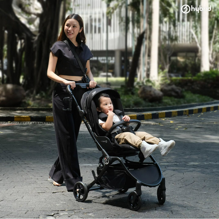 Hybrid Premium Mini Turn Stroller / Reversible Stroller | Black Champagne Caramel Bronze All Black