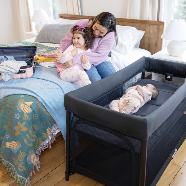 Joie Playard Amigo 120 Travel Cot / Baby Box Tempat Tidur Bayi